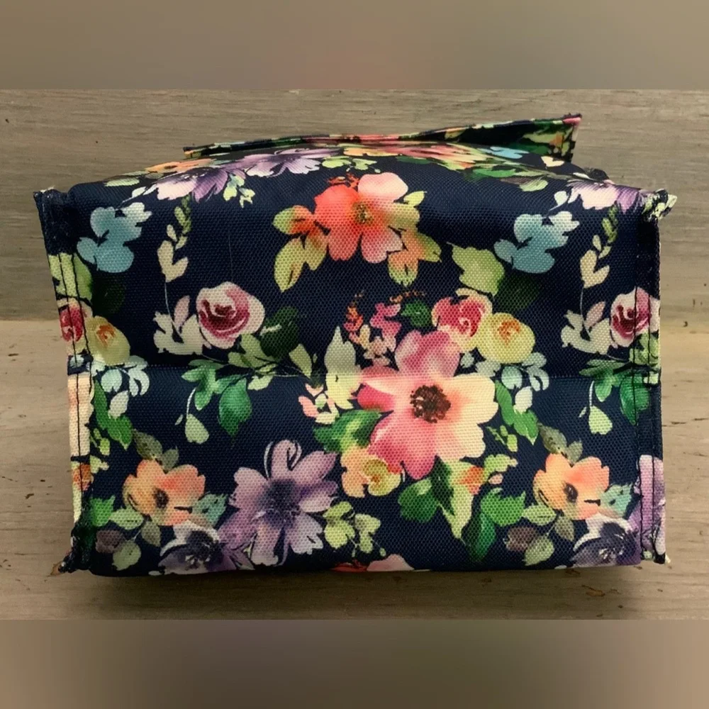 Picket Fence Floral Insulated Cooler Lunch‎ Bag with Matching Lanyard NWT
